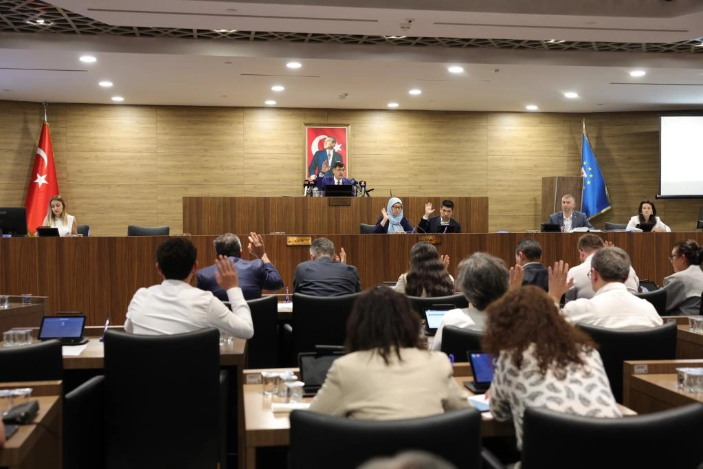 K&uuml;tahya Belediyesi'nden amat&ouml;r spor kul&uuml;plerine tam destek