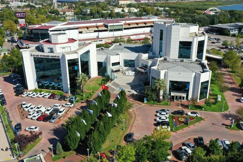 Kocaeli B&uuml;y&uuml;kşehir&rsquo;de 9 bin 195 iş&ccedil;iyi kapsayan s&ouml;zleşme imzalandı