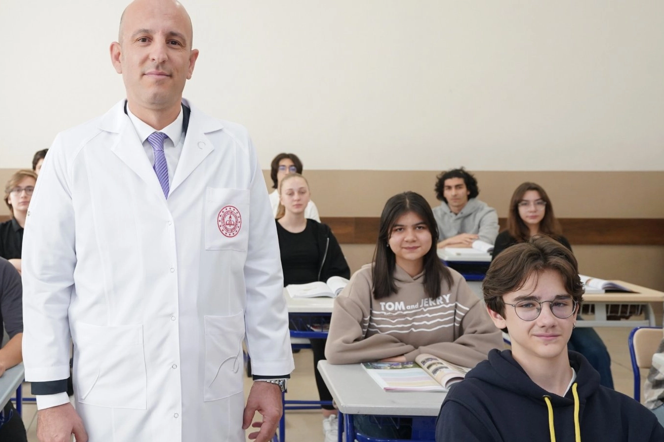 Bakan Kacır: T&uuml;rkiye ekonomisi 24 &ccedil;eyrektir b&uuml;y&uuml;yor