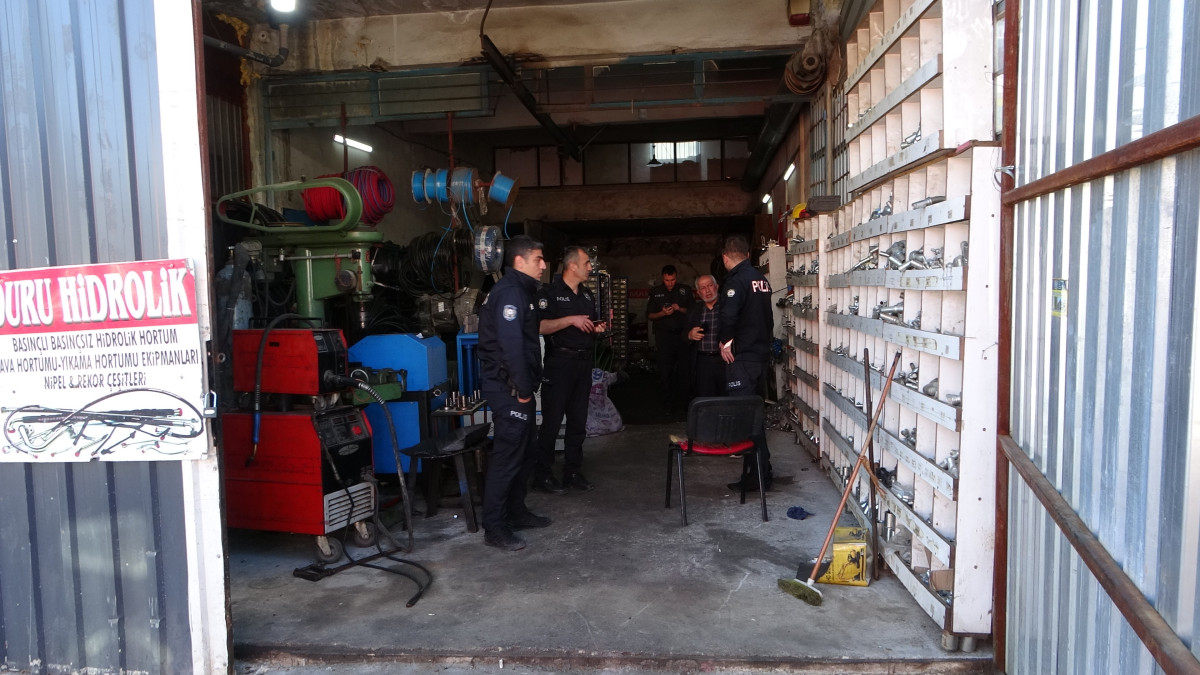 Çakmak gazı bomba gibi patladı