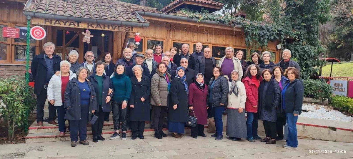 &Ccedil;al Ticaret Lisesi Mezunları 45 Yıl Sonra &Ouml;ğretmenleriyle Buluştu