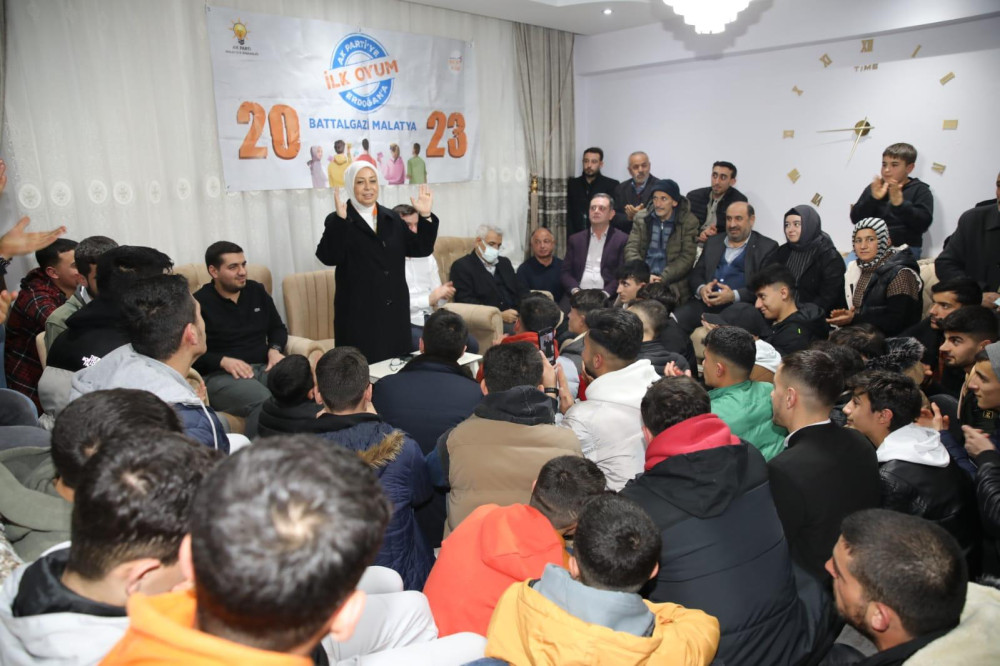 Çalık: Türkiye yüzyılını gençlerimizle inşa edeceğiz