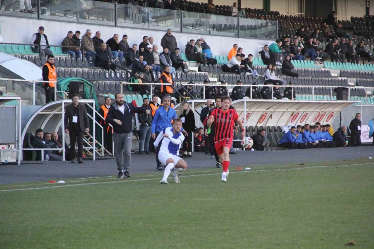 Denizli İdmanyurdu Deplasmanda Kazandı, İlk Yarıyı 26 Puanla Kapattı