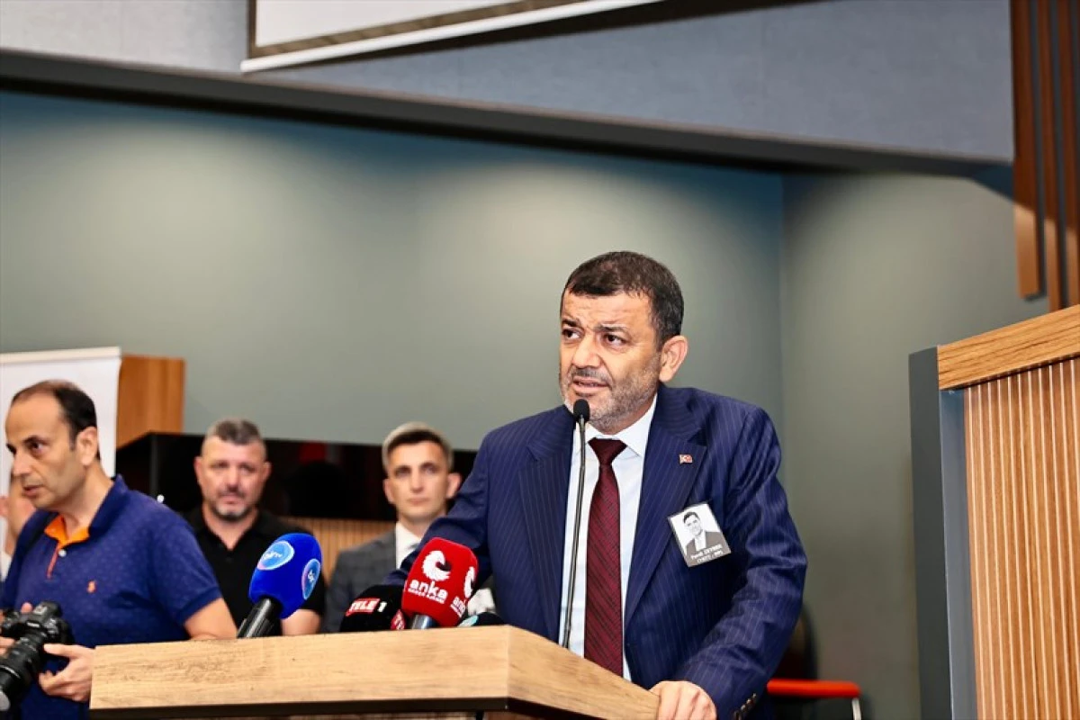 Ege Belediyeler Birliği'nin Yeni Başkanı Bülent Nuri Çavuşoğlu