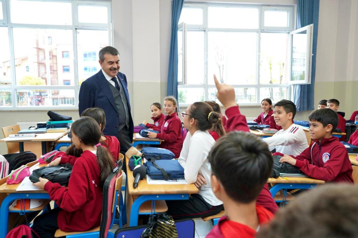 Milli Eğitim Bakanından Anlamlı Ziyaret 