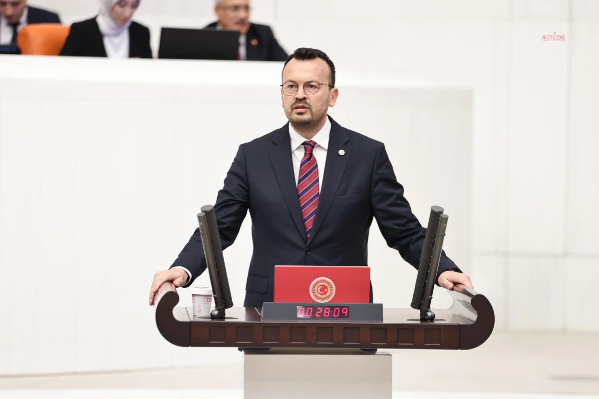 Şeref Arpacı’dan Özgür Özel’e Destek: “CHP Son Kaledir, Asla Düşmeyecek”