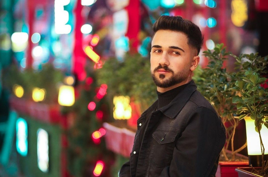 Sosyal Medya Fenomeni Bayat Memleketinde Defnedildi 