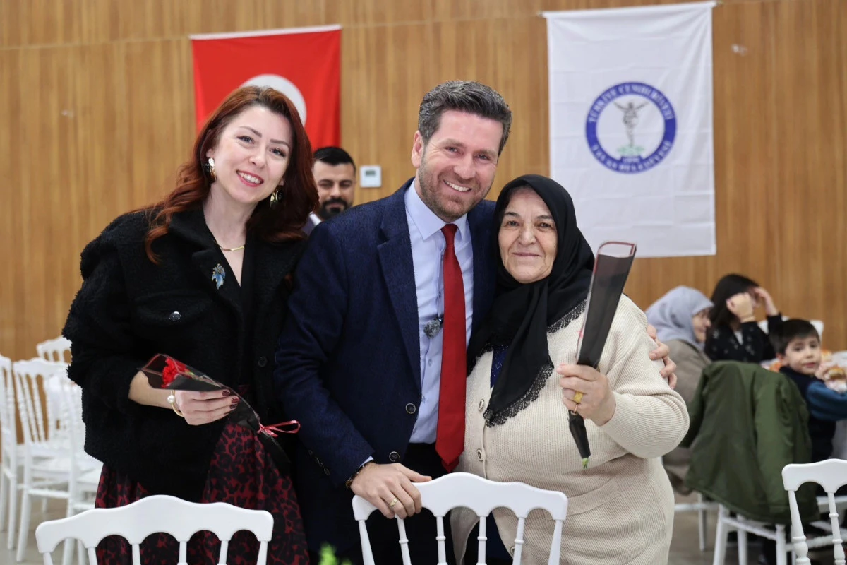 Tavas Belediye Başkanı Kadir Tatık&rsquo;tan Anneler G&uuml;n&uuml; Mesajı
