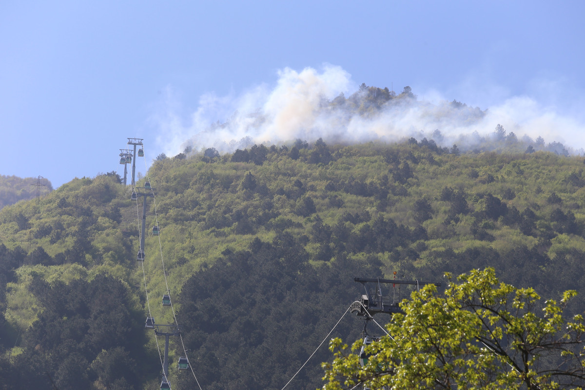 Uludağ eteklerinde yangın: Çok sayıda ekip alevlere müdahale ediyor